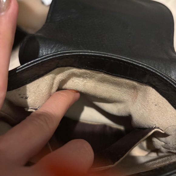 Gucci purse - Picture 2 of 10